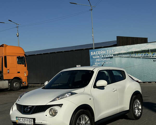 Белый Ниссан Жук, объемом двигателя 1.6 л и пробегом 190 тыс. км за 8500 $, фото 11 на Automoto.ua