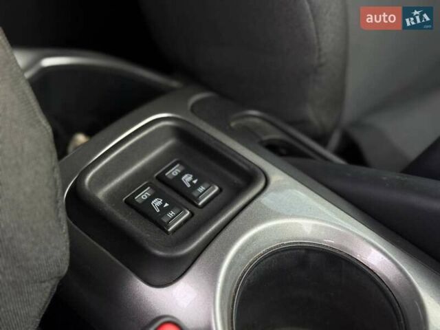 Білий Ніссан Жук, об'ємом двигуна 1.6 л та пробігом 250 тис. км за 10999 $, фото 16 на Automoto.ua