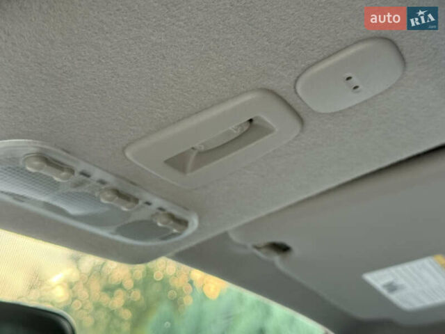Белый Ниссан Жук, объемом двигателя 1.6 л и пробегом 137 тыс. км за 9600 $, фото 53 на Automoto.ua