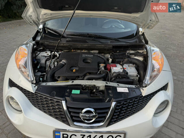 Белый Ниссан Жук, объемом двигателя 1.6 л и пробегом 137 тыс. км за 9600 $, фото 56 на Automoto.ua