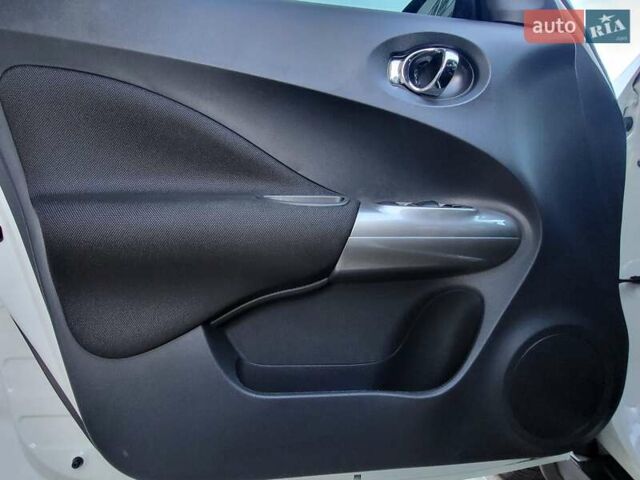 Білий Ніссан Жук, об'ємом двигуна 1.6 л та пробігом 88 тис. км за 11800 $, фото 54 на Automoto.ua