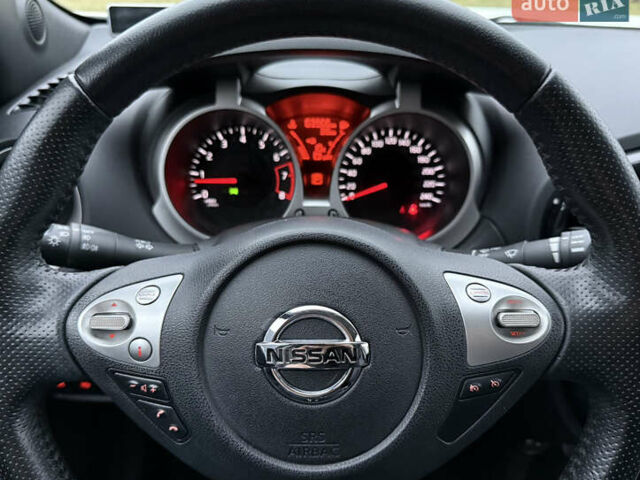 Белый Ниссан Жук, объемом двигателя 1.6 л и пробегом 64 тыс. км за 12700 $, фото 29 на Automoto.ua