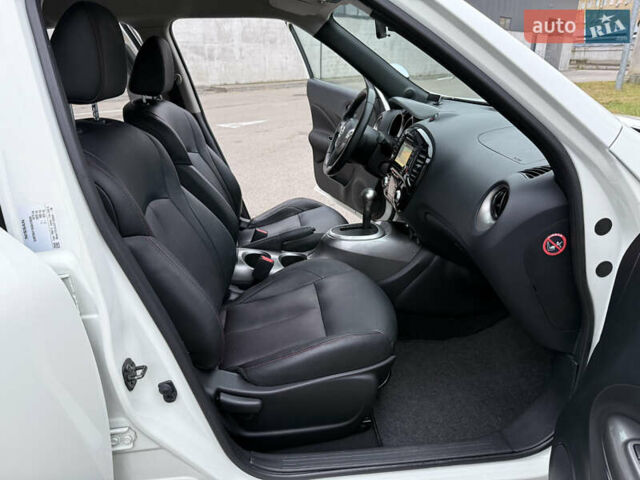 Белый Ниссан Жук, объемом двигателя 1.6 л и пробегом 64 тыс. км за 12700 $, фото 16 на Automoto.ua