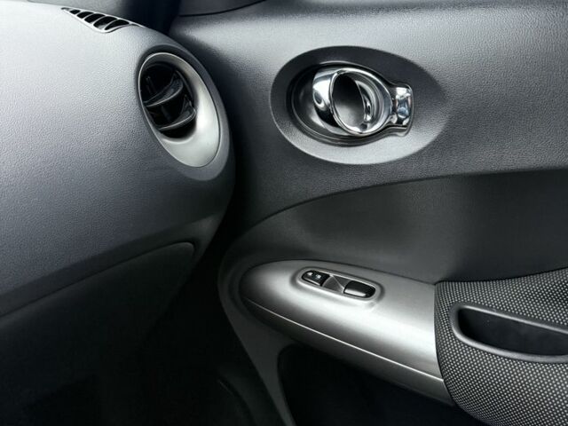 Білий Ніссан Жук, об'ємом двигуна 1.6 л та пробігом 106 тис. км за 10400 $, фото 16 на Automoto.ua