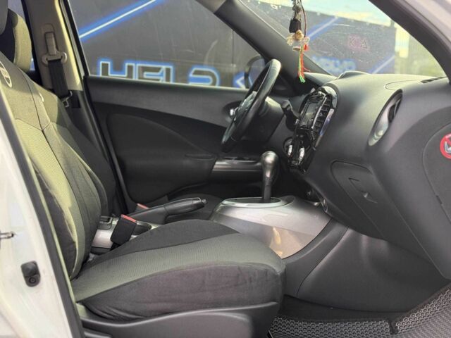 Білий Ніссан Жук, об'ємом двигуна 1.6 л та пробігом 250 тис. км за 10999 $, фото 16 на Automoto.ua