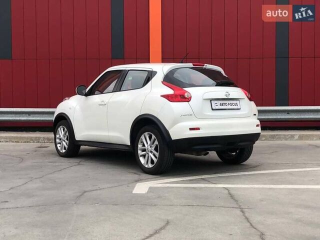 Белый Ниссан Жук, объемом двигателя 1.62 л и пробегом 336 тыс. км за 8490 $, фото 4 на Automoto.ua