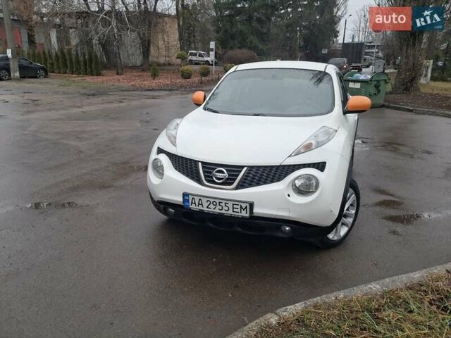 Белый Ниссан Жук, объемом двигателя 1.6 л и пробегом 72 тыс. км за 11500 $, фото 1 на Automoto.ua