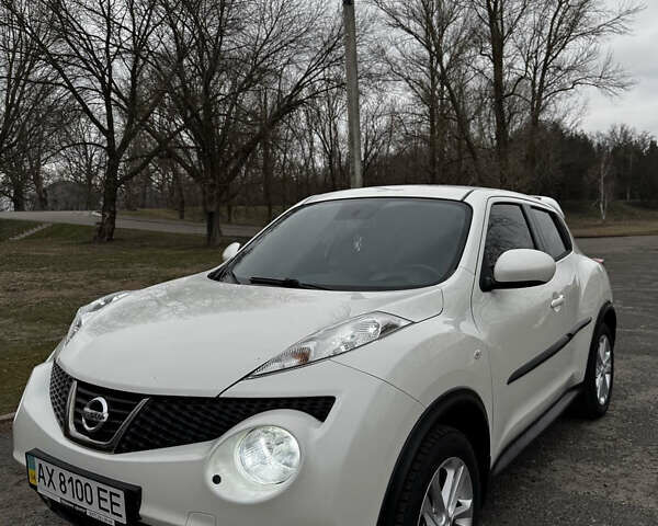 Белый Ниссан Жук, объемом двигателя 1.6 л и пробегом 92 тыс. км за 12999 $, фото 3 на Automoto.ua