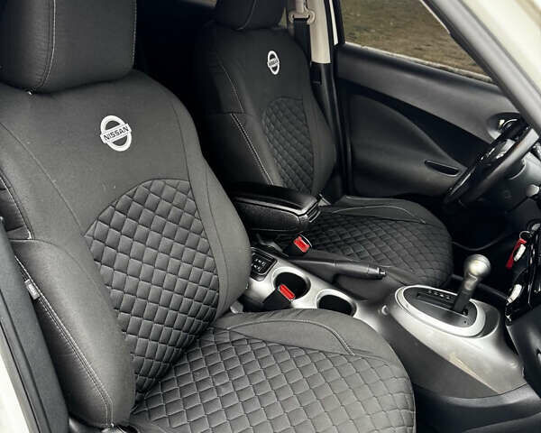 Белый Ниссан Жук, объемом двигателя 1.6 л и пробегом 92 тыс. км за 12999 $, фото 13 на Automoto.ua