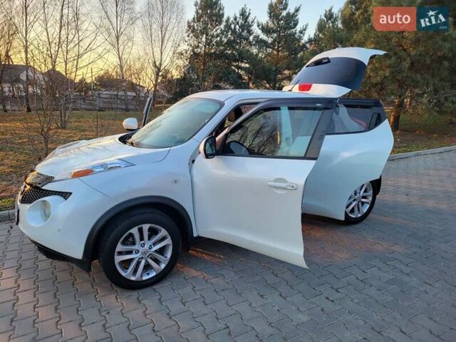 Белый Ниссан Жук, объемом двигателя 1.62 л и пробегом 188 тыс. км за 10500 $, фото 122 на Automoto.ua