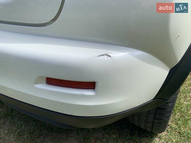 Білий Ніссан Жук, об'ємом двигуна 1.6 л та пробігом 110 тис. км за 8500 $, фото 4 на Automoto.ua