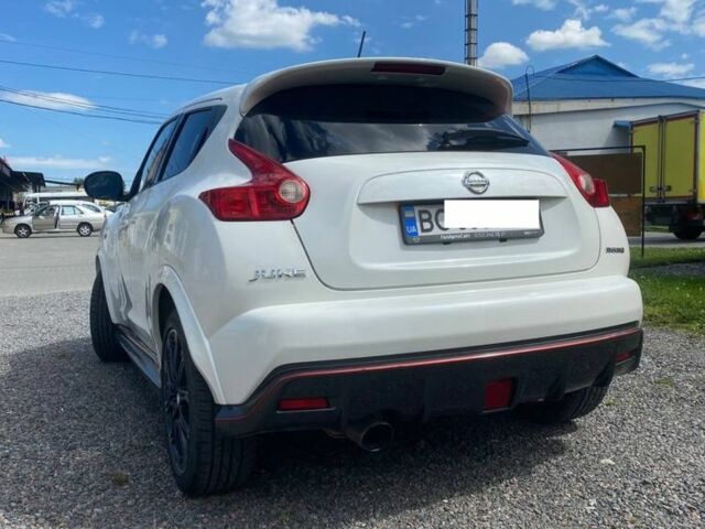 Белый Ниссан Жук, объемом двигателя 1.6 л и пробегом 150 тыс. км за 10900 $, фото 9 на Automoto.ua