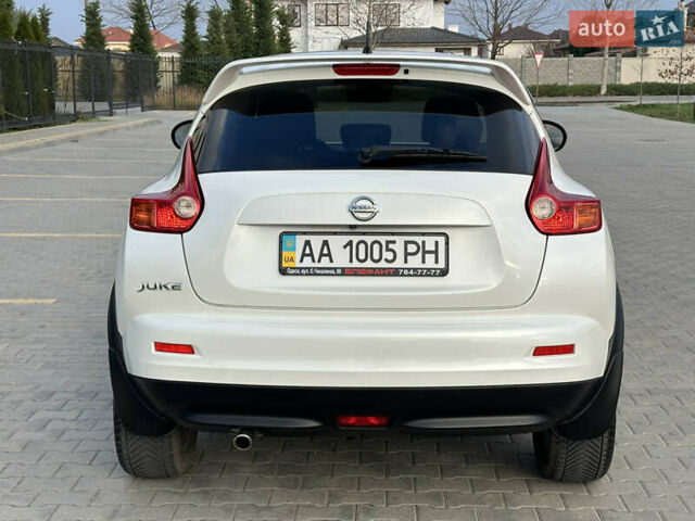 Белый Ниссан Жук, объемом двигателя 1.6 л и пробегом 86 тыс. км за 12700 $, фото 30 на Automoto.ua