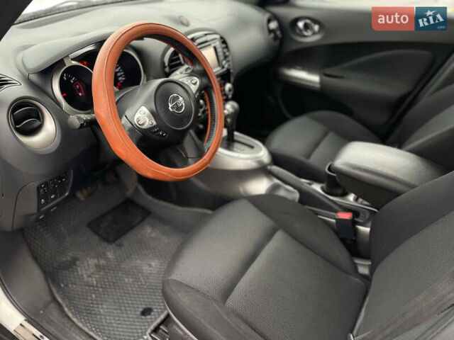 Белый Ниссан Жук, объемом двигателя 1.6 л и пробегом 120 тыс. км за 10600 $, фото 6 на Automoto.ua