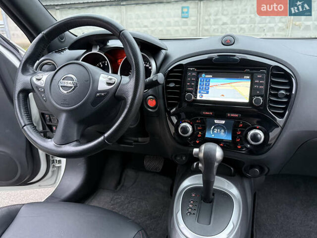 Белый Ниссан Жук, объемом двигателя 1.6 л и пробегом 64 тыс. км за 12700 $, фото 24 на Automoto.ua