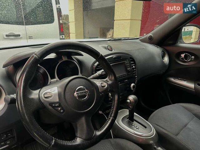 Белый Ниссан Жук, объемом двигателя 1.6 л и пробегом 136 тыс. км за 10500 $, фото 7 на Automoto.ua