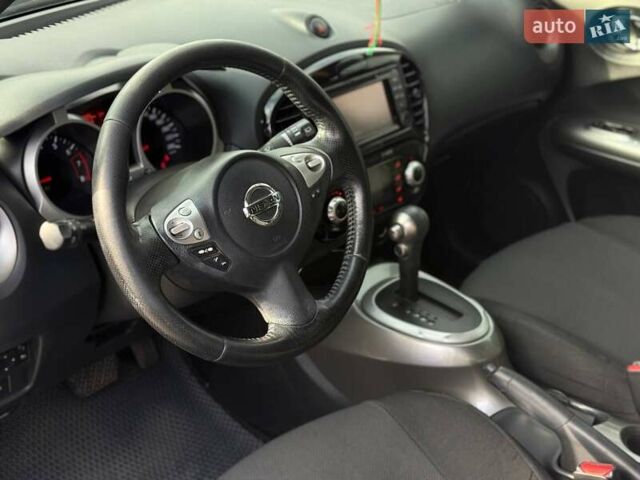 Білий Ніссан Жук, об'ємом двигуна 1.6 л та пробігом 250 тис. км за 10999 $, фото 7 на Automoto.ua