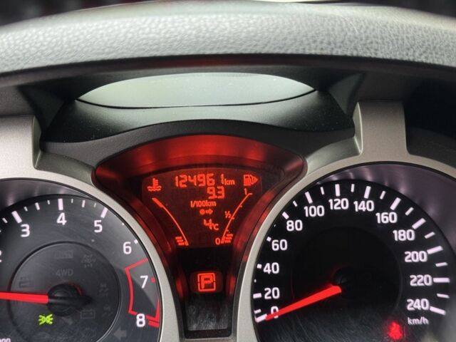 Белый Ниссан Жук, объемом двигателя 1.6 л и пробегом 124 тыс. км за 10200 $, фото 6 на Automoto.ua