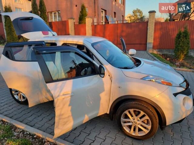 Белый Ниссан Жук, объемом двигателя 1.62 л и пробегом 188 тыс. км за 10500 $, фото 109 на Automoto.ua