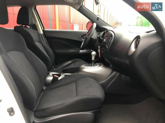 Белый Ниссан Жук, объемом двигателя 1.62 л и пробегом 336 тыс. км за 8490 $, фото 9 на Automoto.ua