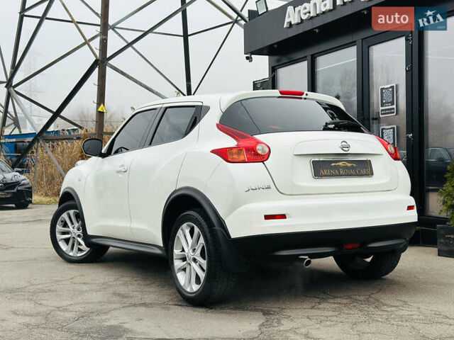 Белый Ниссан Жук, объемом двигателя 1.57 л и пробегом 106 тыс. км за 11500 $, фото 3 на Automoto.ua