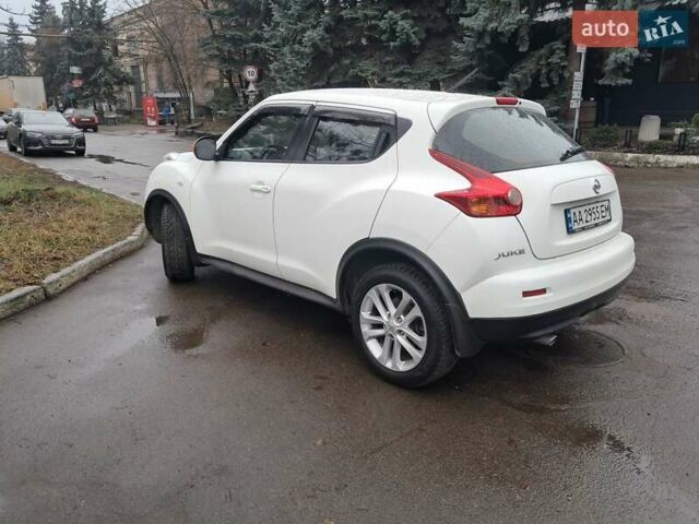 Белый Ниссан Жук, объемом двигателя 1.6 л и пробегом 72 тыс. км за 11500 $, фото 8 на Automoto.ua
