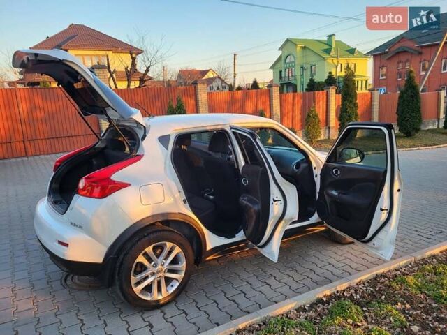 Белый Ниссан Жук, объемом двигателя 1.62 л и пробегом 188 тыс. км за 10500 $, фото 113 на Automoto.ua