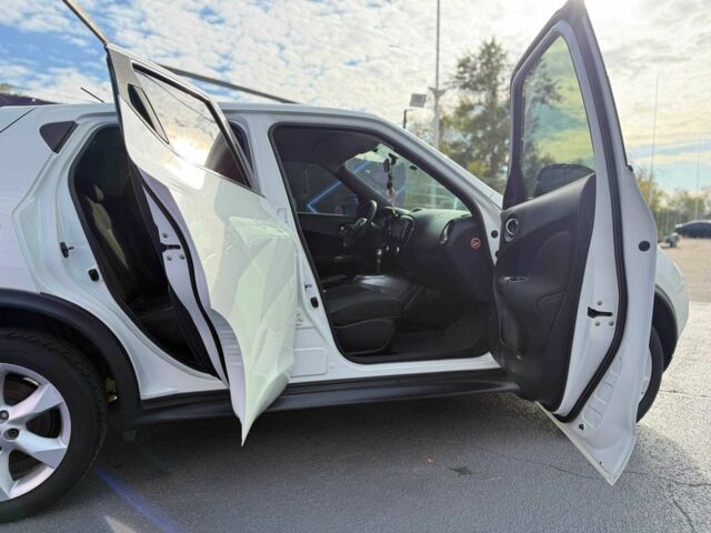 Білий Ніссан Жук, об'ємом двигуна 1.6 л та пробігом 250 тис. км за 10999 $, фото 7 на Automoto.ua