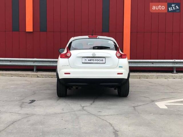 Белый Ниссан Жук, объемом двигателя 1.62 л и пробегом 336 тыс. км за 8490 $, фото 6 на Automoto.ua