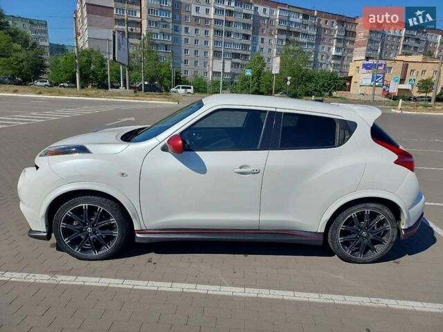 Белый Ниссан Жук, объемом двигателя 1.62 л и пробегом 95 тыс. км за 10500 $, фото 3 на Automoto.ua