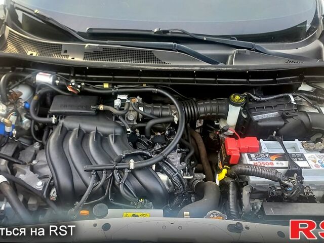 Белый Ниссан Жук, объемом двигателя 1.6 л и пробегом 135 тыс. км за 8150 $, фото 7 на Automoto.ua