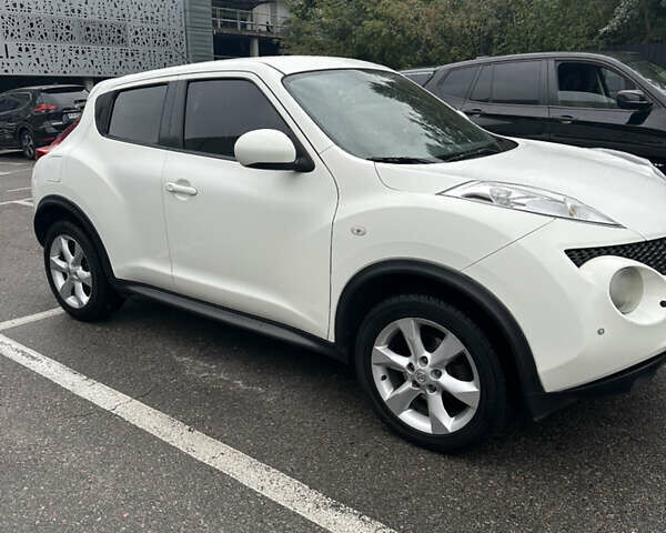 Білий Ніссан Жук, об'ємом двигуна 1.6 л та пробігом 160 тис. км за 10500 $, фото 8 на Automoto.ua