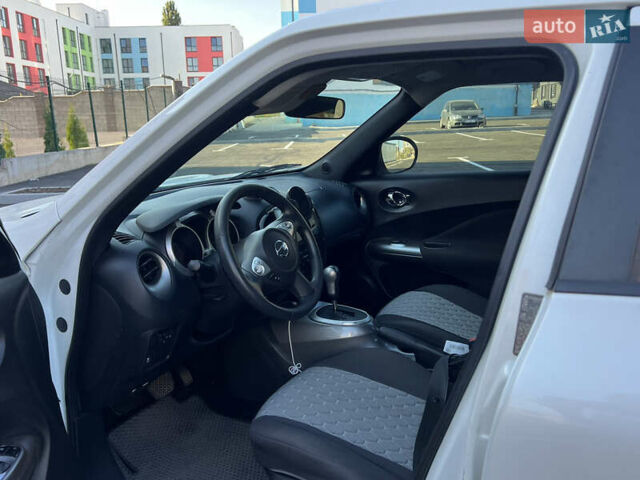 Белый Ниссан Жук, объемом двигателя 1.6 л и пробегом 233 тыс. км за 7300 $, фото 18 на Automoto.ua