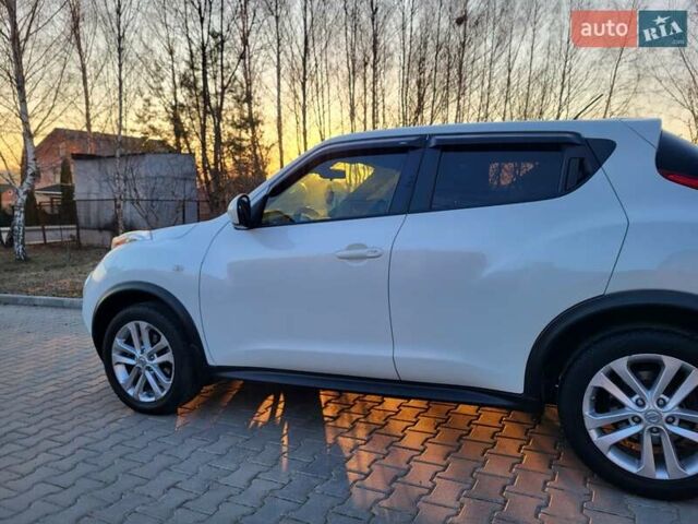 Белый Ниссан Жук, объемом двигателя 1.62 л и пробегом 188 тыс. км за 10500 $, фото 27 на Automoto.ua