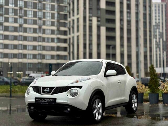 Белый Ниссан Жук, объемом двигателя 1.6 л и пробегом 175 тыс. км за 9500 $, фото 6 на Automoto.ua