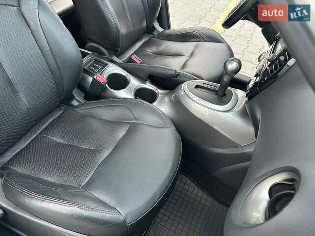 Белый Ниссан Жук, объемом двигателя 1.6 л и пробегом 86 тыс. км за 12700 $, фото 45 на Automoto.ua