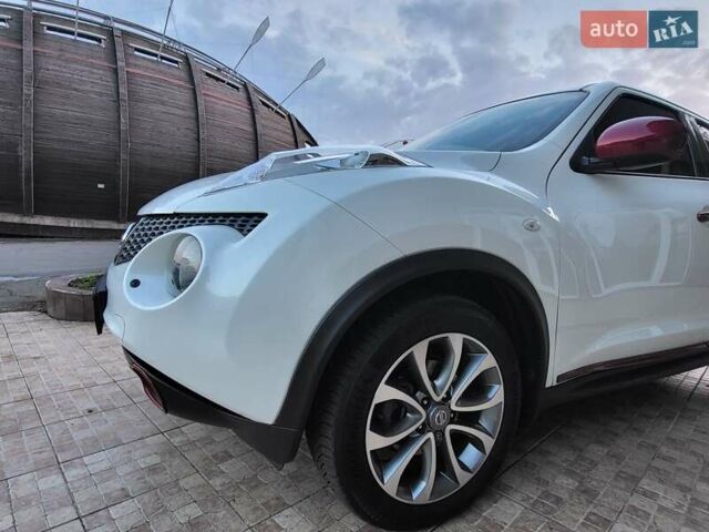 Білий Ніссан Жук, об'ємом двигуна 1.6 л та пробігом 88 тис. км за 11800 $, фото 2 на Automoto.ua