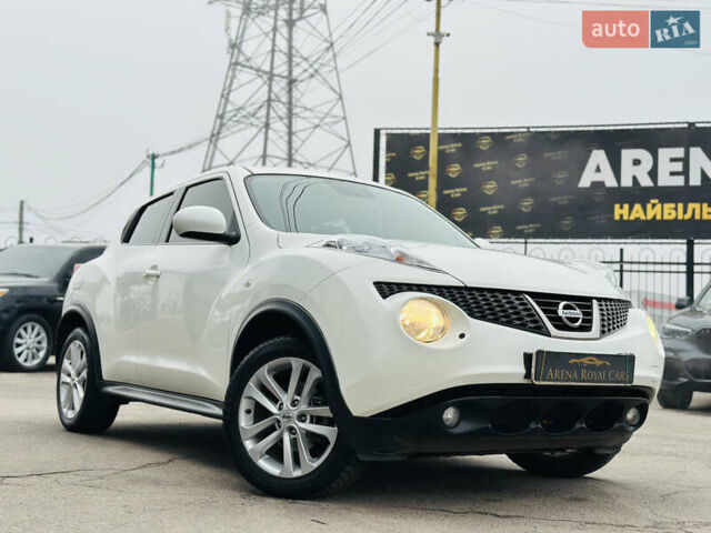 Белый Ниссан Жук, объемом двигателя 1.57 л и пробегом 106 тыс. км за 11500 $, фото 2 на Automoto.ua