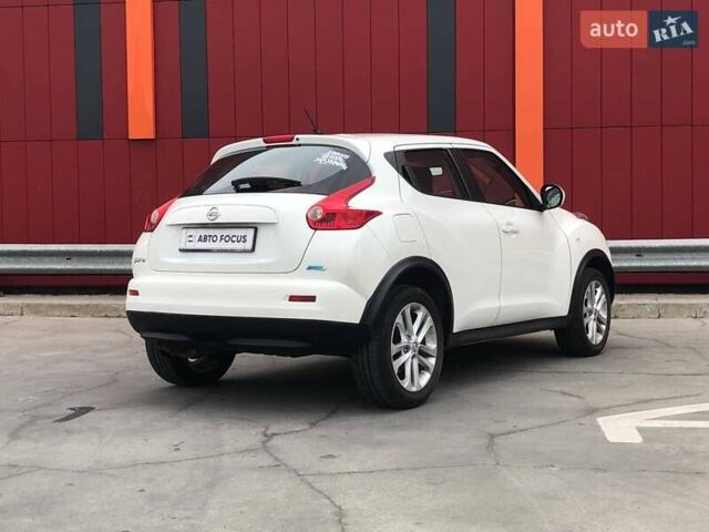Белый Ниссан Жук, объемом двигателя 1.62 л и пробегом 336 тыс. км за 8490 $, фото 7 на Automoto.ua