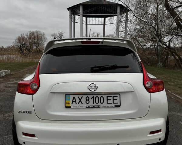 Белый Ниссан Жук, объемом двигателя 1.6 л и пробегом 92 тыс. км за 12999 $, фото 20 на Automoto.ua