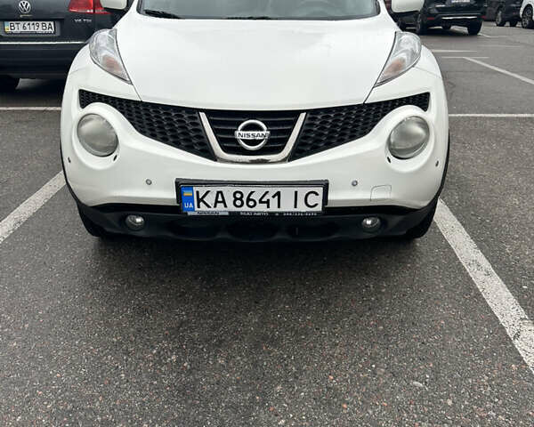 Білий Ніссан Жук, об'ємом двигуна 1.6 л та пробігом 160 тис. км за 10500 $, фото 9 на Automoto.ua