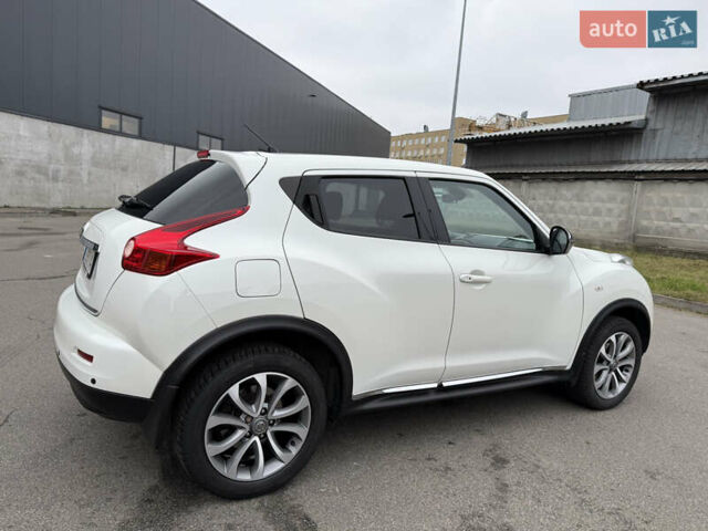 Белый Ниссан Жук, объемом двигателя 1.6 л и пробегом 64 тыс. км за 12700 $, фото 8 на Automoto.ua