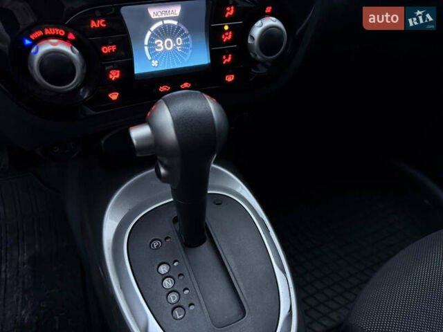 Белый Ниссан Жук, объемом двигателя 1.6 л и пробегом 133 тыс. км за 9800 $, фото 15 на Automoto.ua