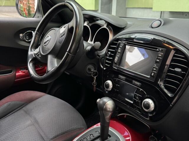 Белый Ниссан Жук, объемом двигателя 1.6 л и пробегом 124 тыс. км за 10200 $, фото 7 на Automoto.ua