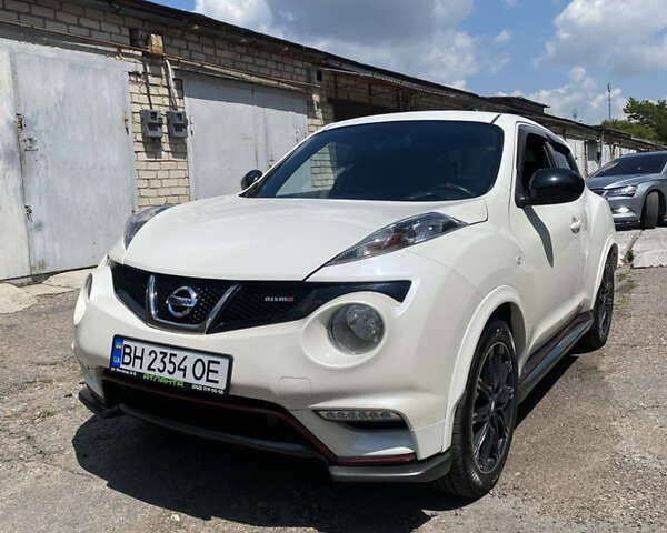 Білий Ніссан Жук, об'ємом двигуна 1.62 л та пробігом 225 тис. км за 12000 $, фото 1 на Automoto.ua