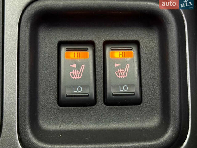 Белый Ниссан Жук, объемом двигателя 1.6 л и пробегом 175 тыс. км за 9500 $, фото 28 на Automoto.ua