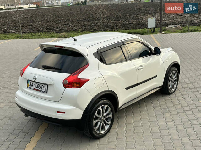 Белый Ниссан Жук, объемом двигателя 1.6 л и пробегом 86 тыс. км за 12700 $, фото 21 на Automoto.ua