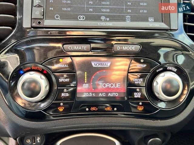 Белый Ниссан Жук, объемом двигателя 1.6 л и пробегом 152 тыс. км за 10200 $, фото 24 на Automoto.ua