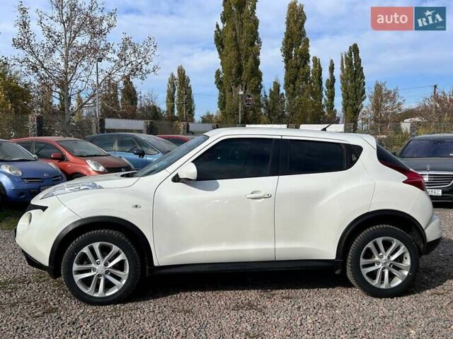 Белый Ниссан Жук, объемом двигателя 1.6 л и пробегом 152 тыс. км за 10200 $, фото 7 на Automoto.ua