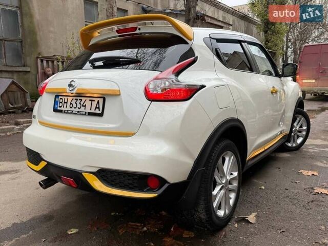 Белый Ниссан Жук, объемом двигателя 1.6 л и пробегом 106 тыс. км за 10700 $, фото 16 на Automoto.ua